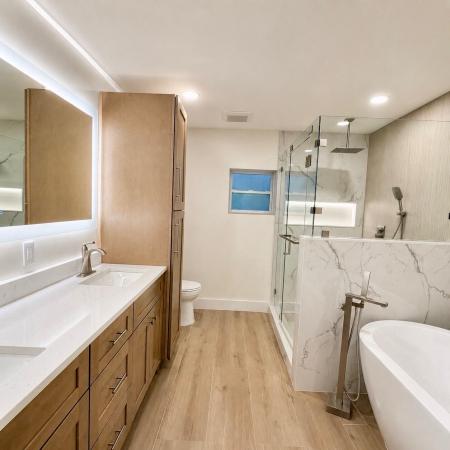Crestview Boynton Beach, 117 SE 22nd Ave, Boynton Beach, Florida 33435, image 2