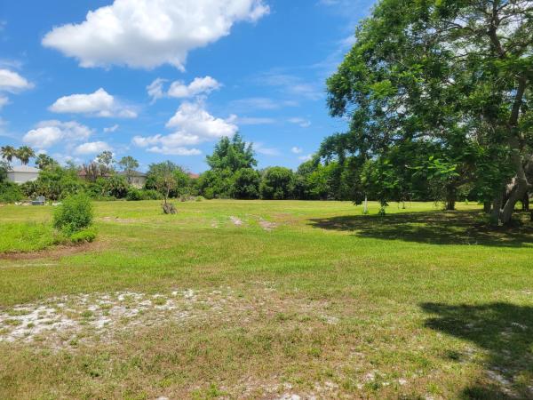 Fort Pierce No HOA, 9610 Orange Ave, Fort Pierce, Florida 34945, image 2