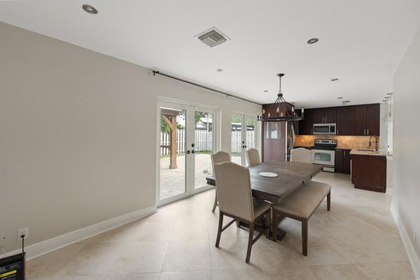 Quatraine At Jacaranda, 9859 NW 2nd St, Plantation, Florida 33324, image 1
