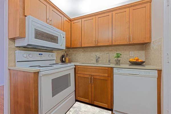 Imperial Point Colonnades, 2161 NE 68th St #312, Fort Lauderdale, Florida 33308, image 1