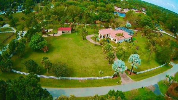 Palm Beach Little Ranches, 650 E Rambling Dr, Wellington, Florida 33414, image 1