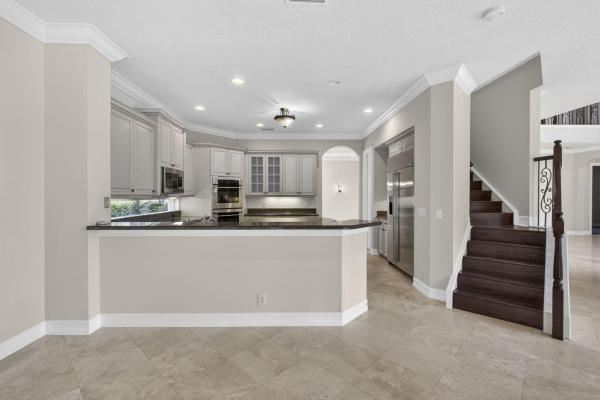 Wellington View, 625 Glenfield Way, West Palm Beach, Florida 33411, image 2