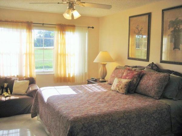 Fairways At Somerset, 17256 Boca Club Blvd #1401, Boca Raton, Florida 33487, image 2