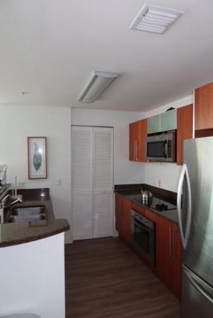 Met 1, 300 S Biscayne Blvd #T-1902, Miami, Florida 33131, image 3