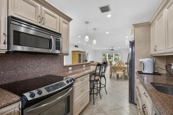 59 Plymouth G, West Palm Beach, Florida 33417, image 1