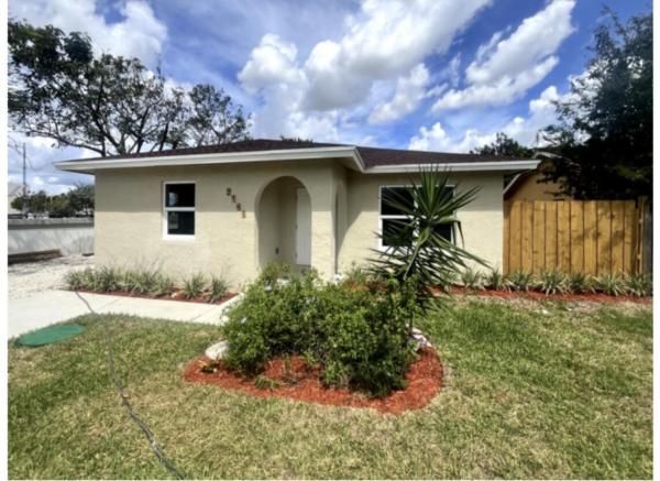 Palm Acres Estates, 2747 Summit Blvd, West Palm Beach, Florida 33406, image 2