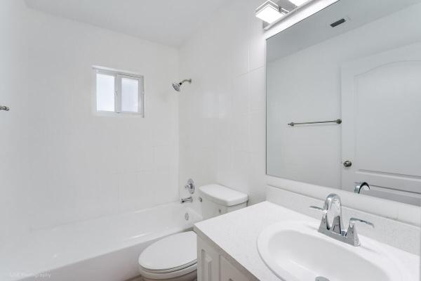 1293 NW 38th St, Miami, Florida 33142, image 1