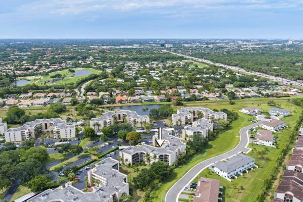 Camino Real Village, 5701 Camino Del Sol #104, Boca Raton, Florida 33433, image 1