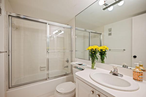 Camino Real Village, 5701 Camino Del Sol #104, Boca Raton, Florida 33433, image 2