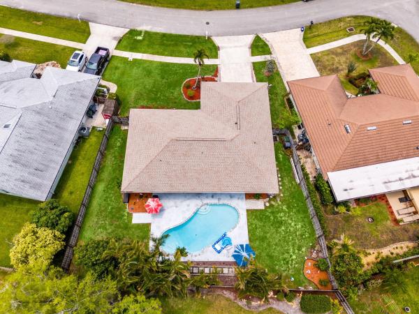 Sugar Pond Manor, 986 Cherry Ln, Wellington, Florida 33414, image 1