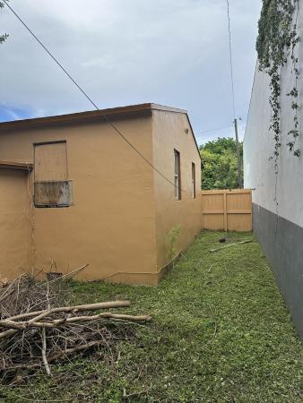 Sunnyside Estates, 2114 Dewey St, Hollywood, Florida 33020, image 3