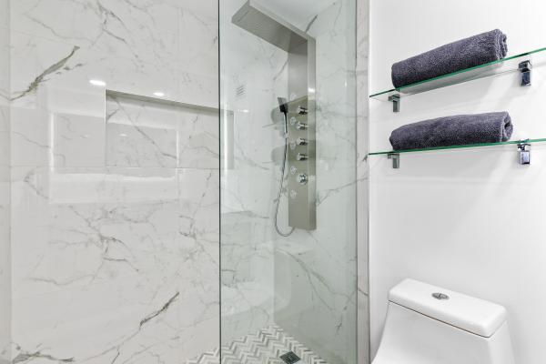 Sunrise East, 2800 E Sunrise Blvd #19D, Fort Lauderdale, Florida 33304, image 1