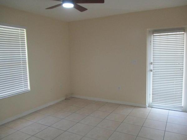 Hollywood Beach Gardens, 5816 Lincoln St, Hollywood, Florida 33021, image 3