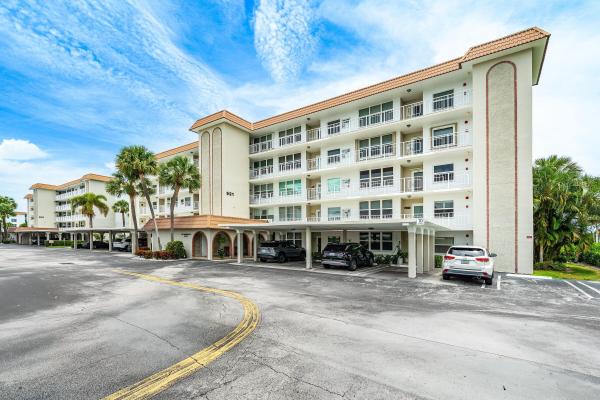 Tropic Bay, 921 Gardenia Dr #370, Delray Beach, Florida 33483, image 2