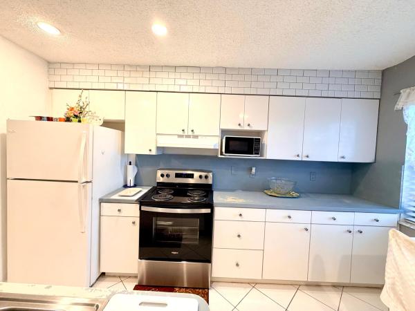Sabal Palm Village, 5180 E Sabal Palm Blvd #228, Tamarac, Florida 33319, image 3