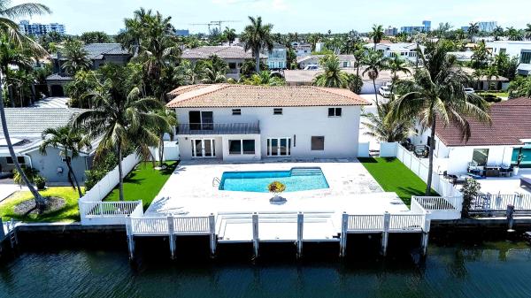 Eastern Shores, 3341 NE 170th St, North Miami Beach, Florida 33160, image 3