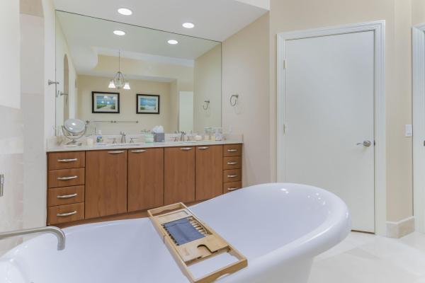 701 SE 21st Ave #204, Deerfield Beach, Florida 33441, image 2