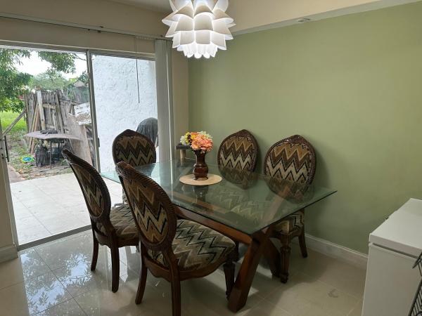 Greenbrier, 7424 NW 75th St, Tamarac, Florida 33321, image 3