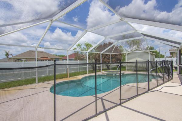 5829 NW Gerald Cir, Port St. Lucie, Florida 34986, image 3
