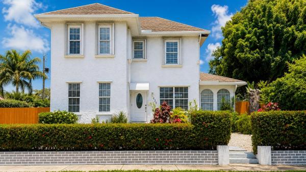 429 Greenbriar Dr, Lake Park, Florida 33403, image 1