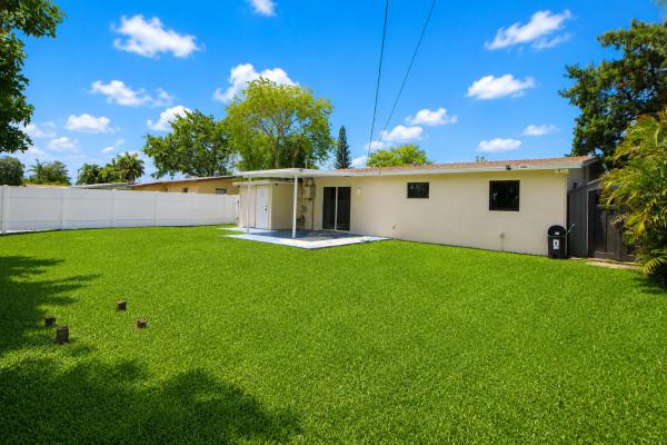 Playland Village, 5700 SW 37th Ct, Davie, Florida 33314, image 1