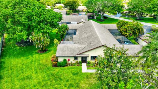 Lakes Of Boca Barwood, 23377 Barlake Dr, Boca Raton, Florida 33433, image 2