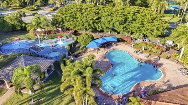 Nautica Isles, 5068 Northern Lights Dr, Greenacres, Florida 33463, image 1