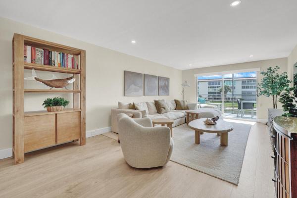 Portofino Village, 3005 Portofino Isle #N2, Coconut Creek, Florida 33066, image 1
