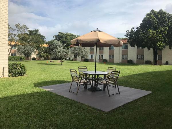 Manor Grove Village, 1950 N Andrews Ave #103d, Wilton Manors, Florida 33305, image 1