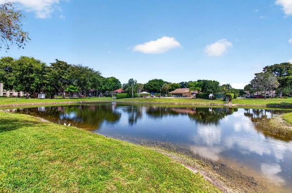 10174 Mangrove Dr #201, Boynton Beach, Florida 33437, image 1