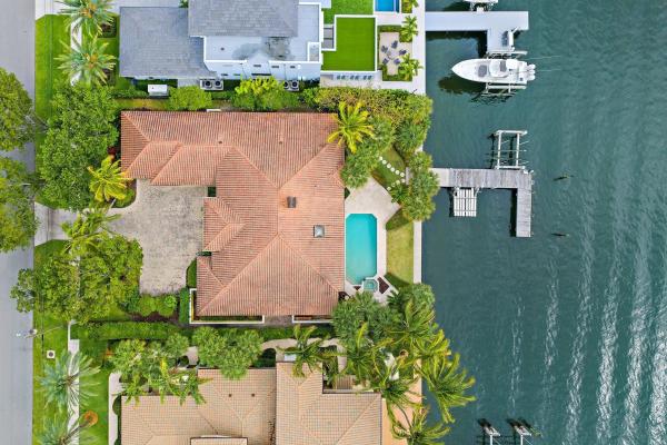Yacht Club, 806 Lakeside Dr, North Palm Beach, Florida 33408, image 1