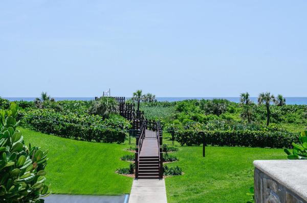 Martinique, 4000 N Ocean Dr #902, Riviera Beach, Florida 33404, image 1