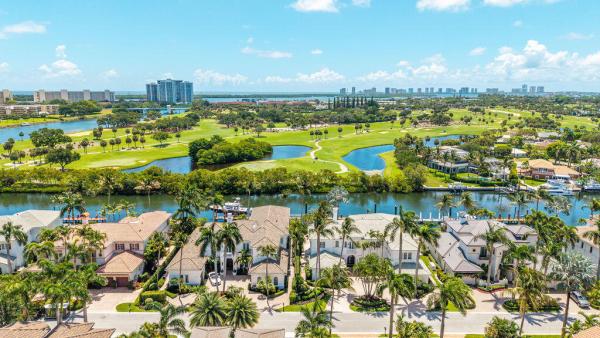 792 Harbour Isle Ct, West Palm Beach, Florida 33410, image 1