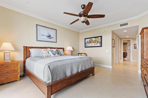 The Landmark At The Gardens, 3620 Gardens Pkwy #902B, Palm Beach Gardens, Florida 33410, image 2