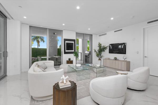 Royal Palm Residences, 495 E Royal Palm Rd #201, Boca Raton, Florida 33432, image 1