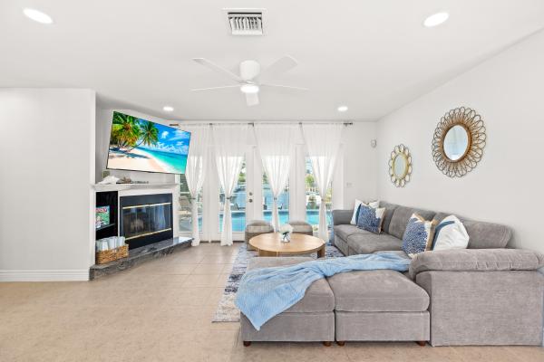 Imperial Point, 1961 NE 62nd Ct, Fort Lauderdale, Florida 33308, image 1