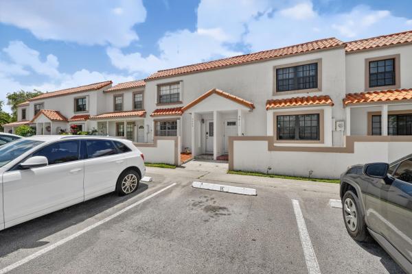 Welleby Springs, 9409 NW 42nd St, Sunrise, Florida 33351, image 1