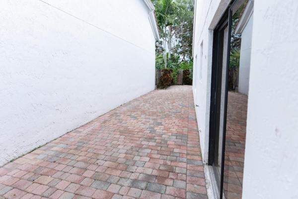 Wimbledon Villas At Town Place, 21712 Wapford Way, Boca Raton, Florida 33486, image 1