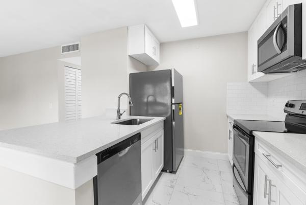 Meadows On The Green, 712 Meadows Cir, Boynton Beach, Florida 33436, image 3