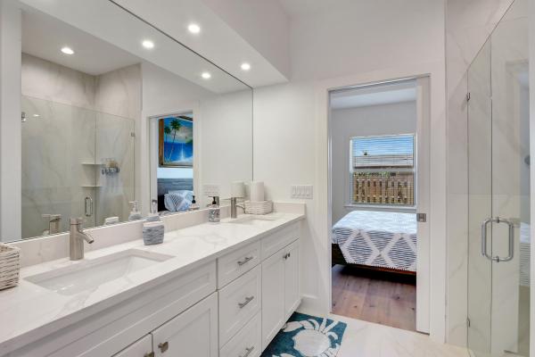 Heitmans, 27841 Wisconsin St, Bonita Springs, Florida 34135, image 3