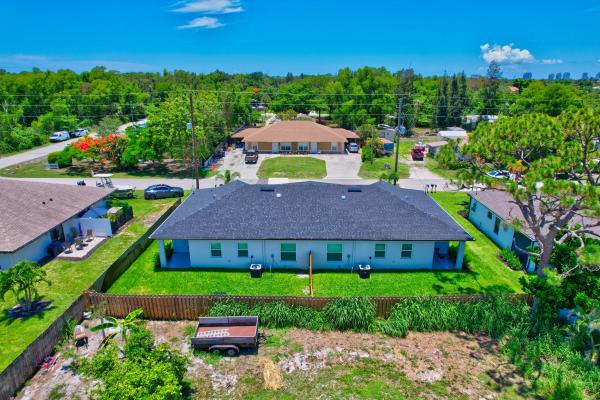 Heitmans, 27841 Wisconsin St, Bonita Springs, Florida 34135, image 2