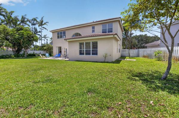6207 Shadow Tree Ln, Lake Worth, Florida 33463, image 1