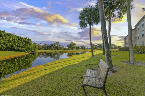 Arissa Place, 2040 Greenview Shores Blvd #203, Wellington, Florida 33414, image 2
