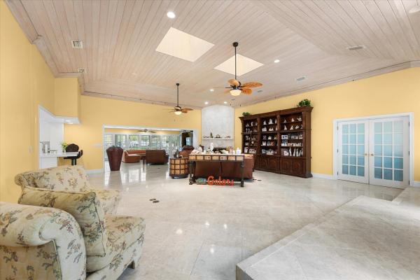 Lighthouse Point Estates, 2141 NE 29th St, Lighthouse Point, Florida 33064, image 2