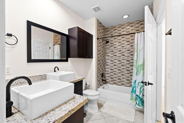 Dell Park, 255 NE 12th St, Delray Beach, Florida 33444, image 1