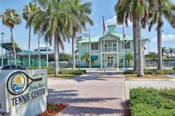 Sherwood Park, 3904 Lowson Blvd, Delray Beach, Florida 33445, image 1