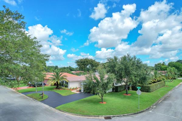 8235 NW 5th St, Coral Springs, Florida 33071, image 1