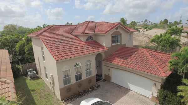 Royal Palm, 405 E Royal Cove Cir, Davie, Florida 33325, image 1