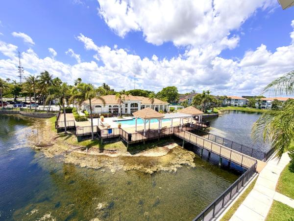 La Via, 9630 NW 2nd St #6308, Pembroke Pines, Florida 33024, image 2
