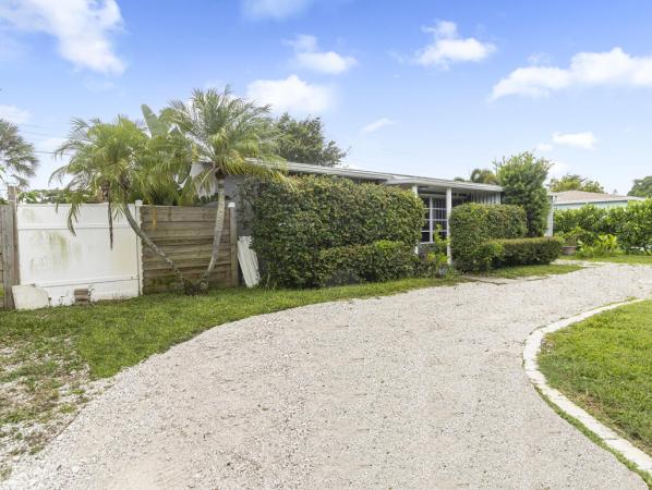 532 Foresteria Dr, Lake Park, Florida 33403, image 1